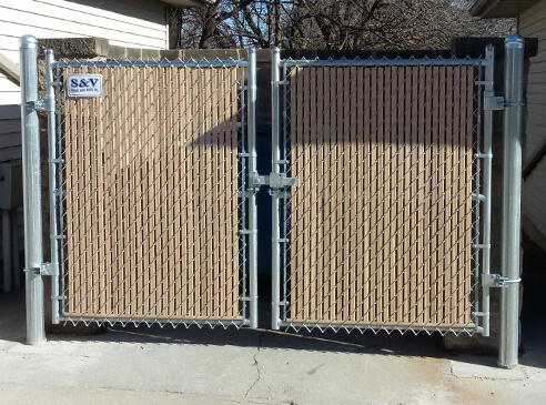 Storage waste fence 